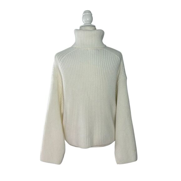 H&M oversized ribbed turtleneck sweater in off white - M - Picture 4 of 7